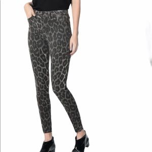 🔥SALE $15🔥 JOE’S Jeans NEW Flawless-The Charlie